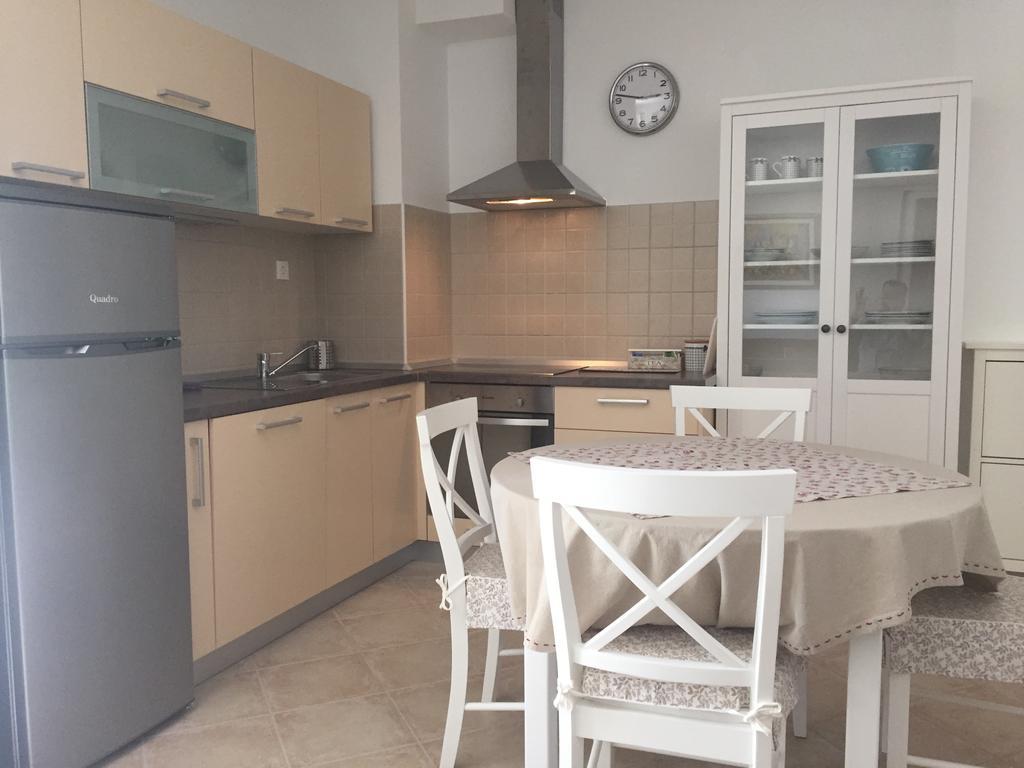 Apartment Maestral Rogac Luaran gambar