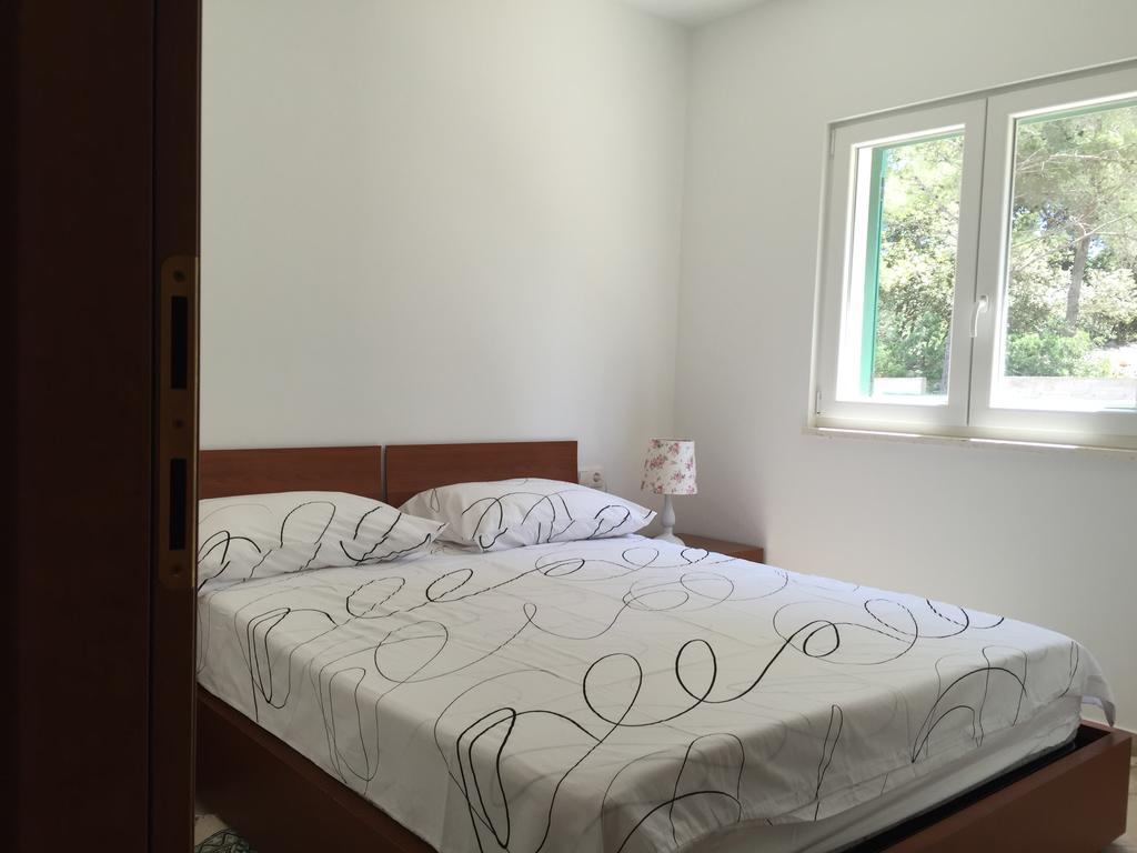 Apartment Maestral Rogac Luaran gambar